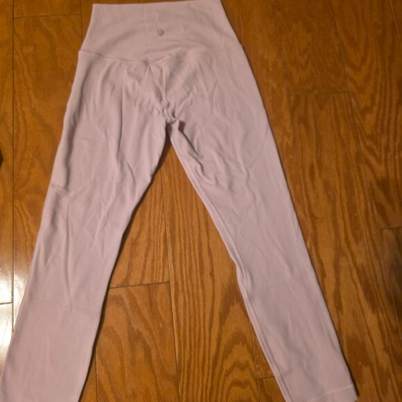 Lululemon leggings size 4 - Picture 2 of 2